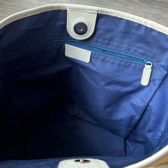 Bvlgari Logo Mania Pale Yellow Shoulder Bag / Tote - Picture 6 of 16